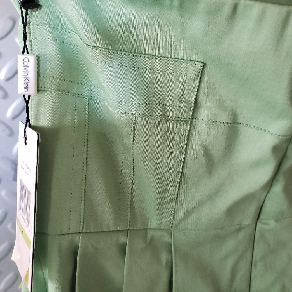 BNWT CALVIN KLEIN pistachio empire waist with POCKETS (4) - Picture 3 of 12